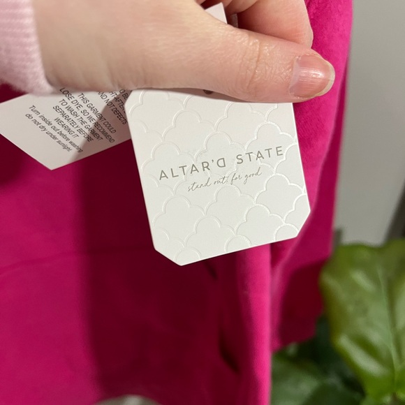 Nirvana Hoodie pink from Altar’d State NWT size XS/S oversized - Picture 5 of 6